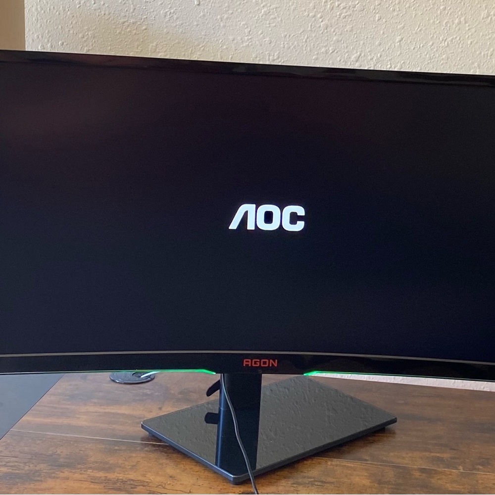 AOC AGON AG352UCG6, a 35-inch curved ultrawide monitor